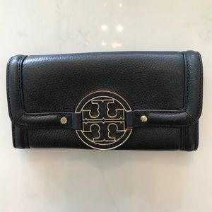 Tory Burch Black Wallet